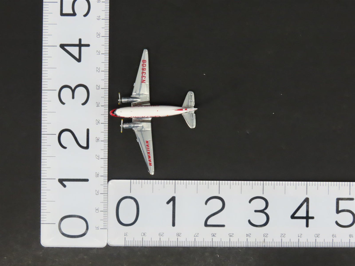 1:400 AeroClassics Die-Cast Hawaiian Airlines Douglas DC-3 Airliner N33608