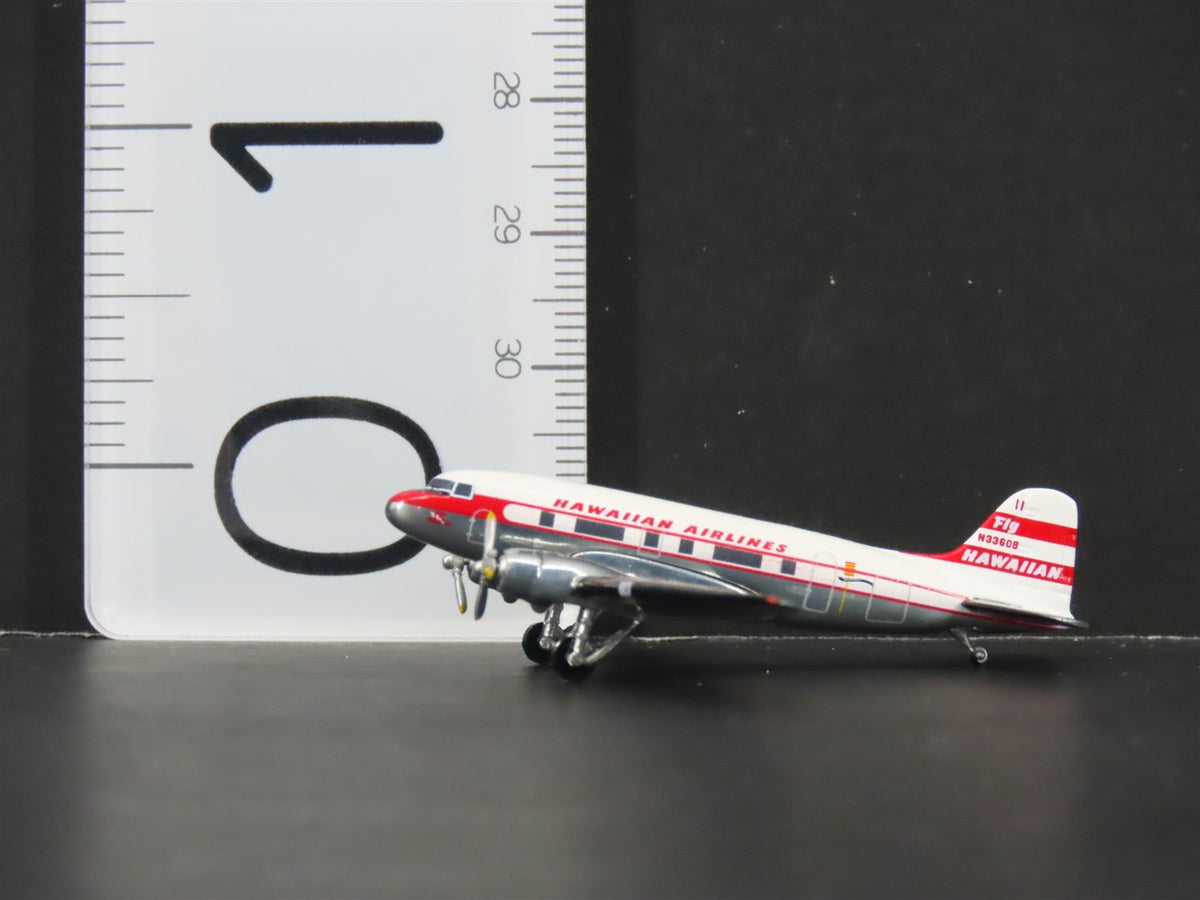 1:400 AeroClassics Die-Cast Hawaiian Airlines Douglas DC-3 Airliner N33608