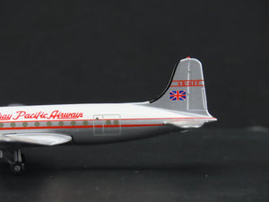 1:400 CXcitement Die-Cast Cathay Pacific Douglas DC-4 Skymaster Airliner VR-HFF
