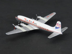1:400 CXcitement Die-Cast Cathay Pacific Airways Douglas DC-6 Airliner VR-HFG