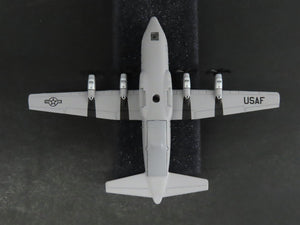 1:400 Dragon Wings 55719 USAF Air Force C-130J Hercules Aircraft 815th Airlift