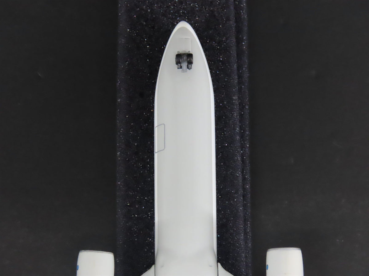 1:400 Hasegawa 61405B Die-Cast ANA All Nippon Airways 777-300 Airliner JA7300