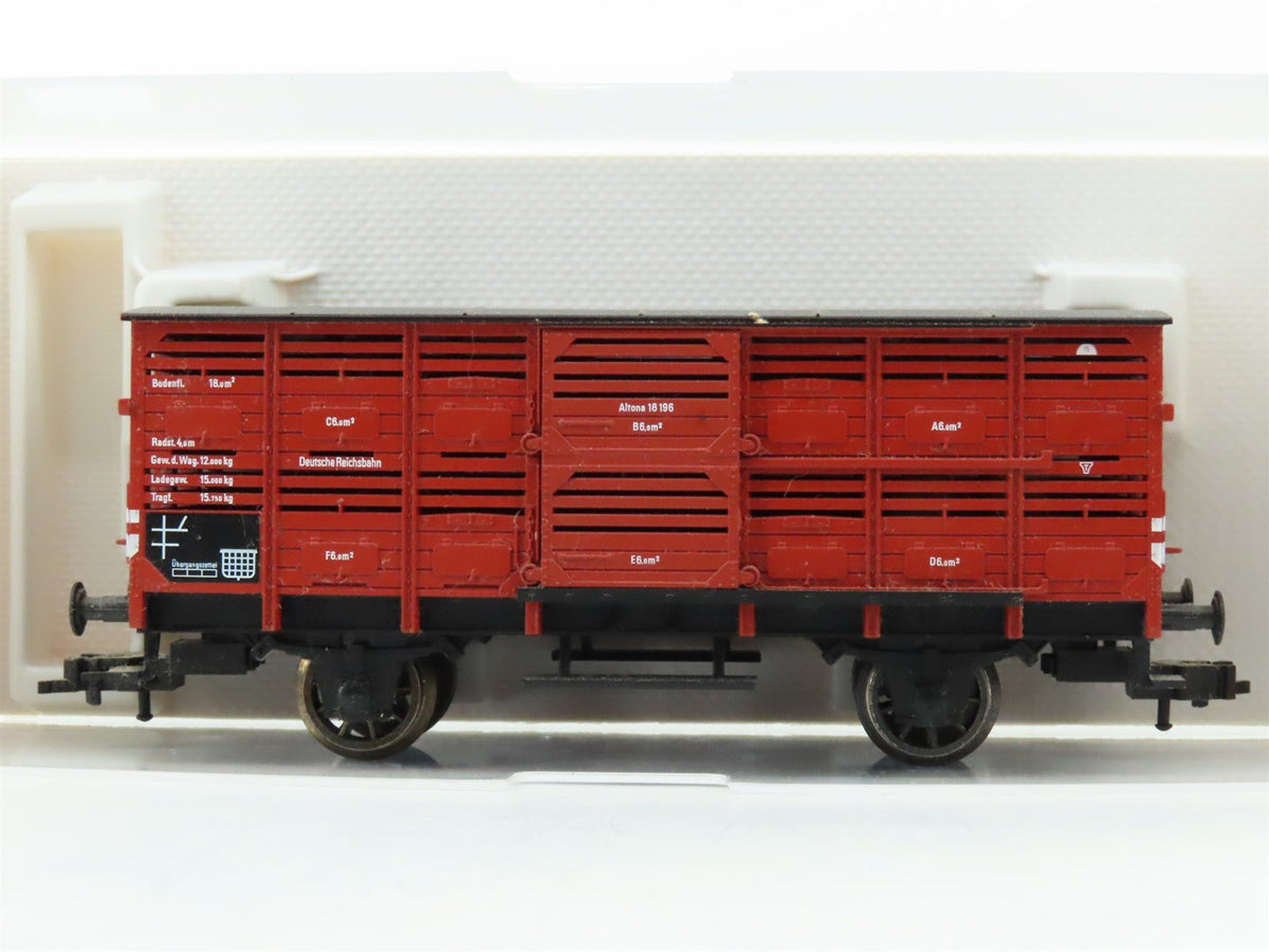 HO Scale Fleischmann 5364K DR Deutsche Reichsbahn Livestock Wagon #18196