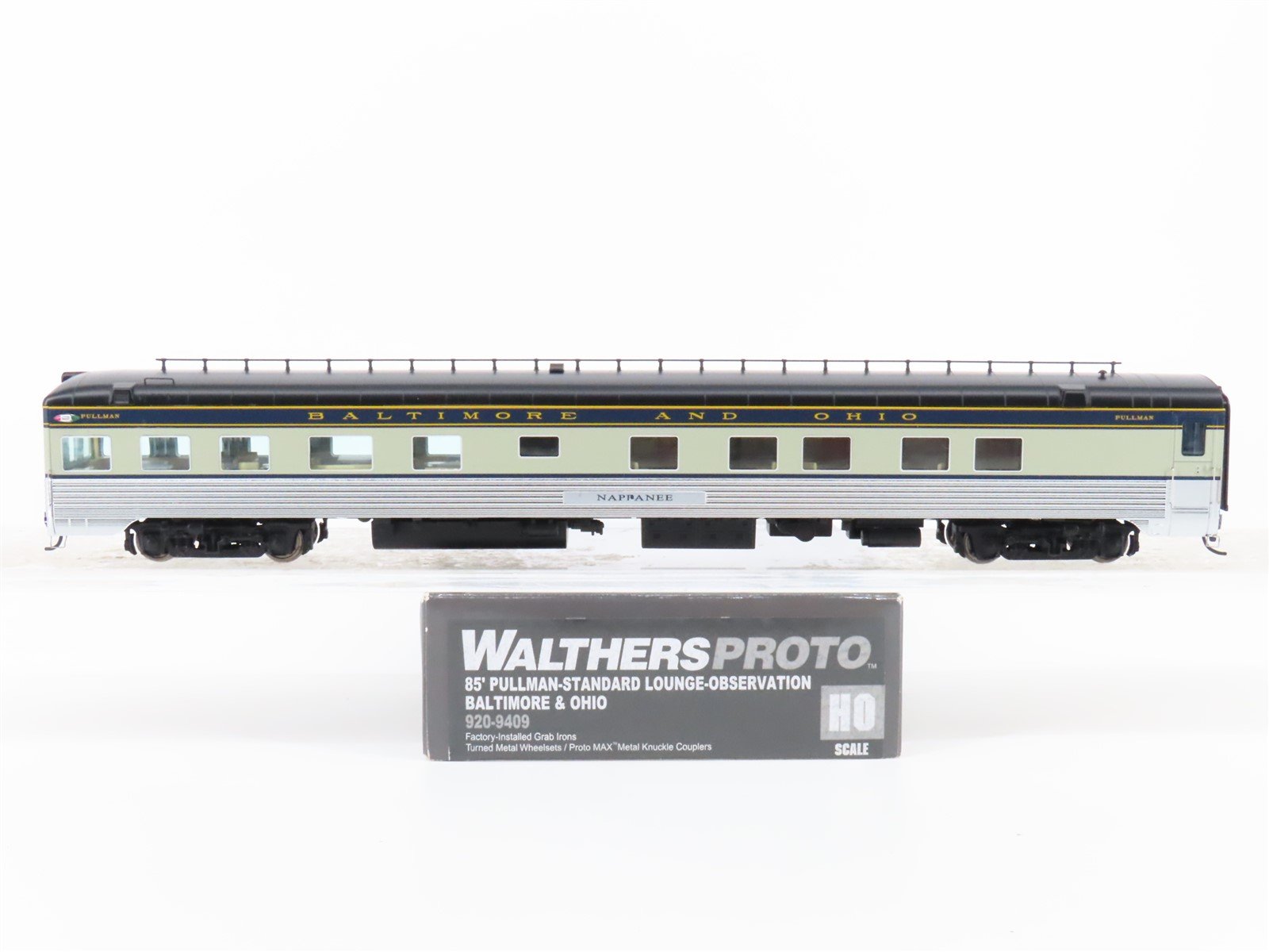 HO Scale Walthers Proto 920-9409 B&O 85' Observation Passenger Custom "Nappanee"