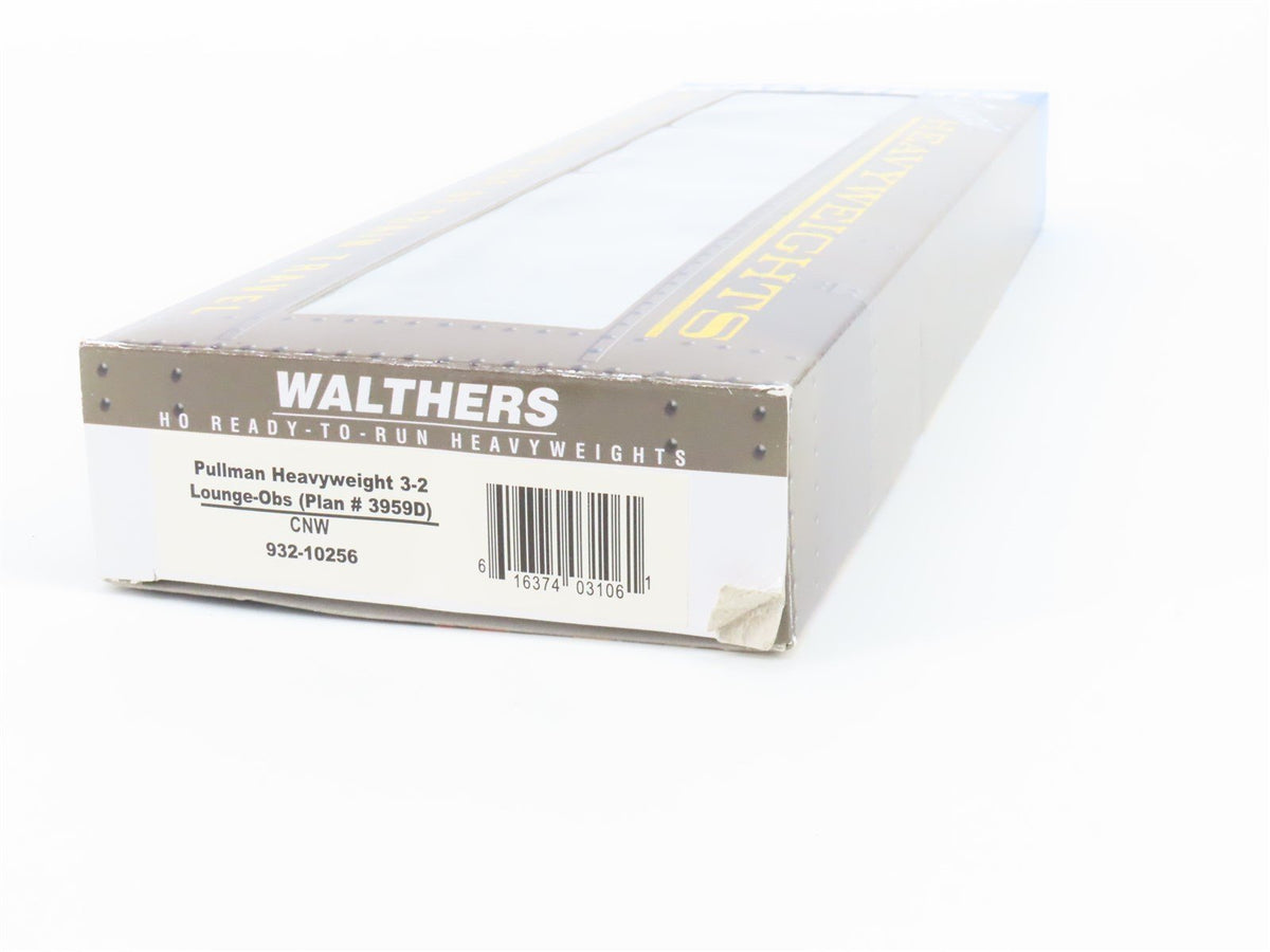 HO Walthers 932-10256 CNW Railroad Pullman Heavyweight Lounge-Obs Passenger