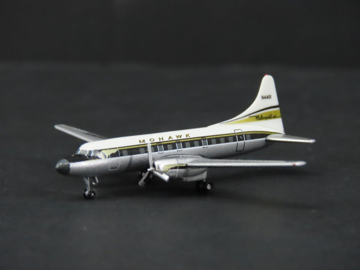 1:500 Herpa Wings 517829 Die-Cast Mohawk Airlines Convair CV-440 Airliner N4401