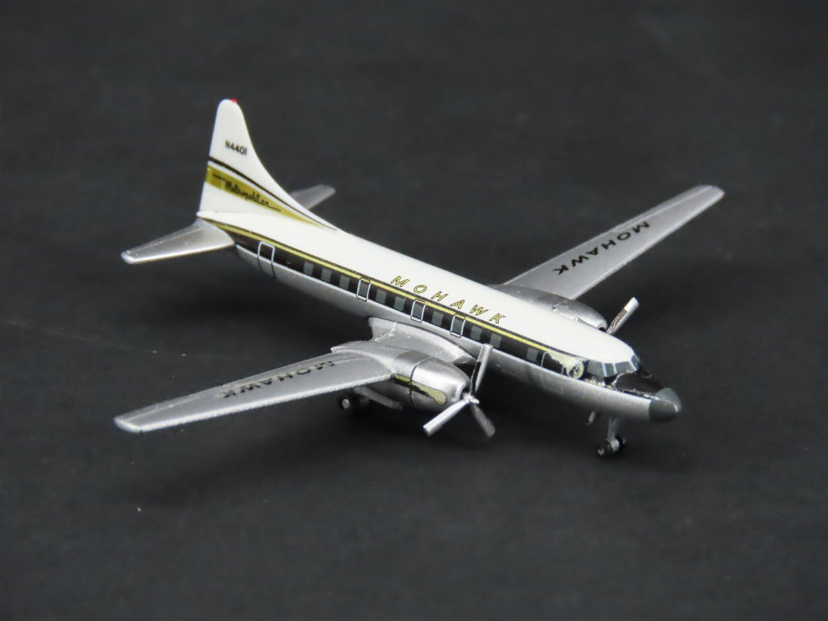 1:500 Herpa Wings 517829 Die-Cast Mohawk Airlines Convair CV-440 Airliner N4401