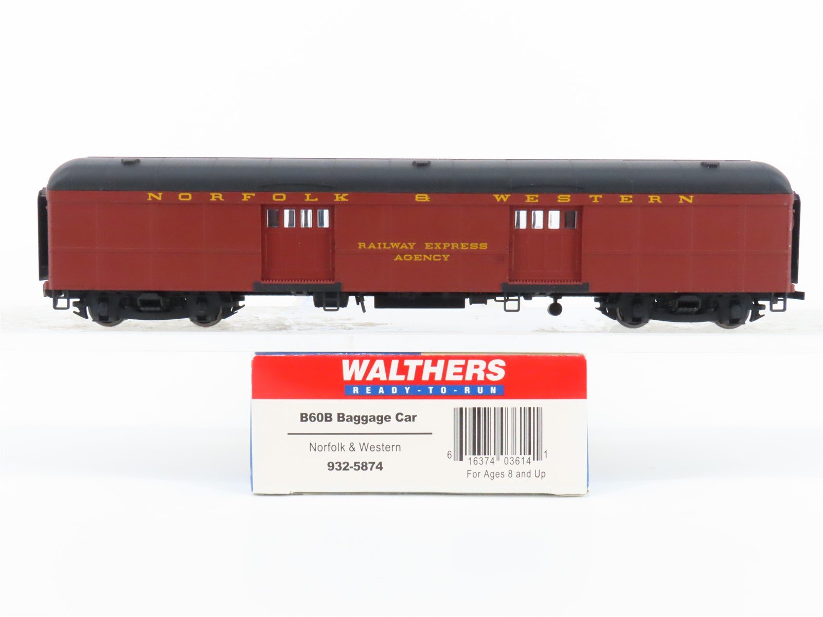 HO Scale Walthers 932-5874 N&W Norfolk & Western Railroad Baggage Passenger