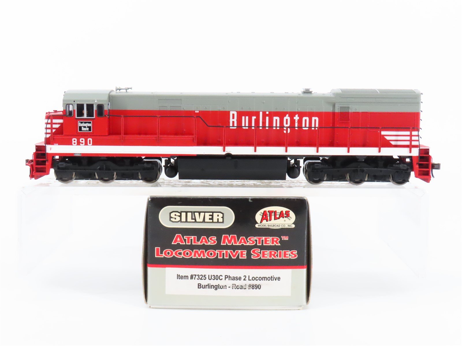 HO Atlas Master Silver 7325 CB&Q Burlington Route U30C Diesel #890 - DCC Ready