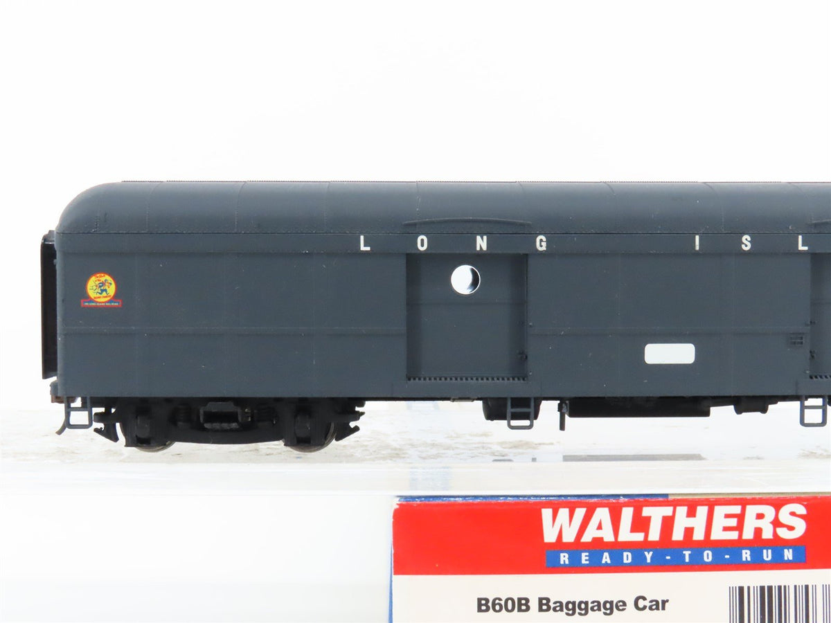 HO Scale Walthers 932-5873 LIRR Long Island Railroad Baggage Passenger