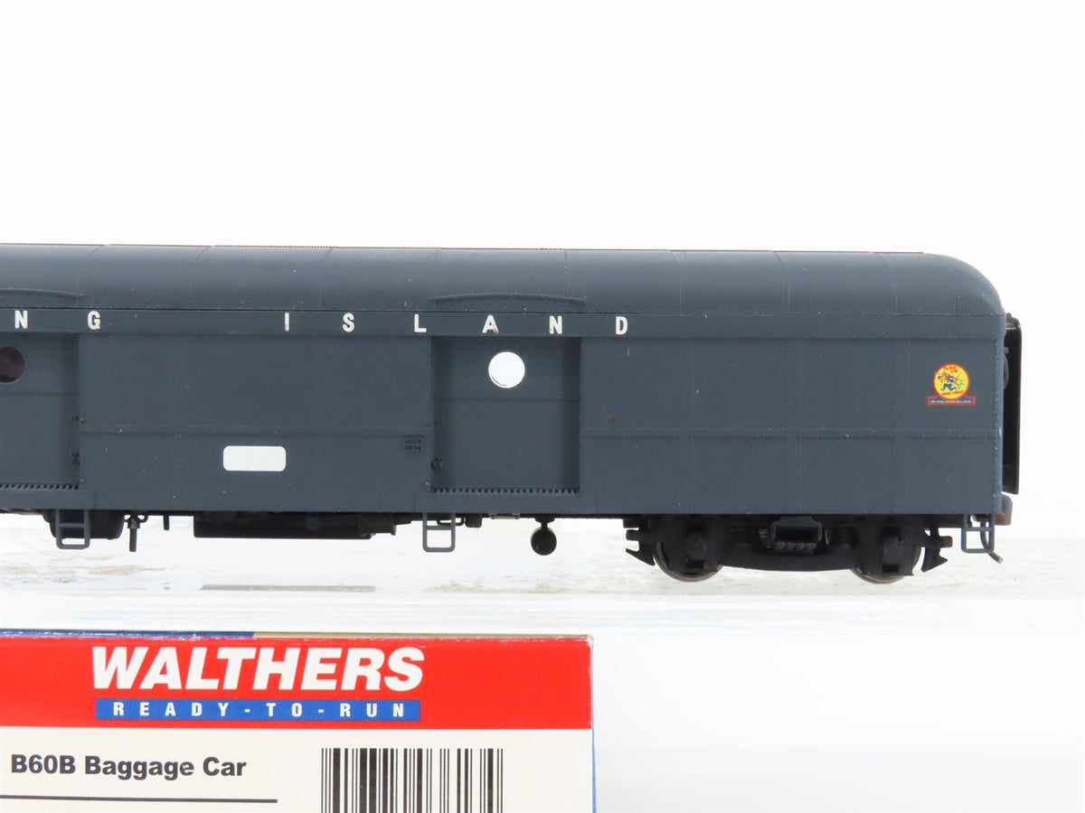 HO Scale Walthers 932-5873 LIRR Long Island Railroad Baggage Passenger