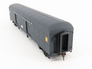 HO Scale Walthers 932-5873 LIRR Long Island Railroad Baggage Passenger