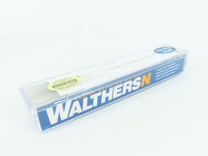 N Scale Walthers 929-50301 BNSF Railway GP38-2 Diesel #2102 - DCC Ready