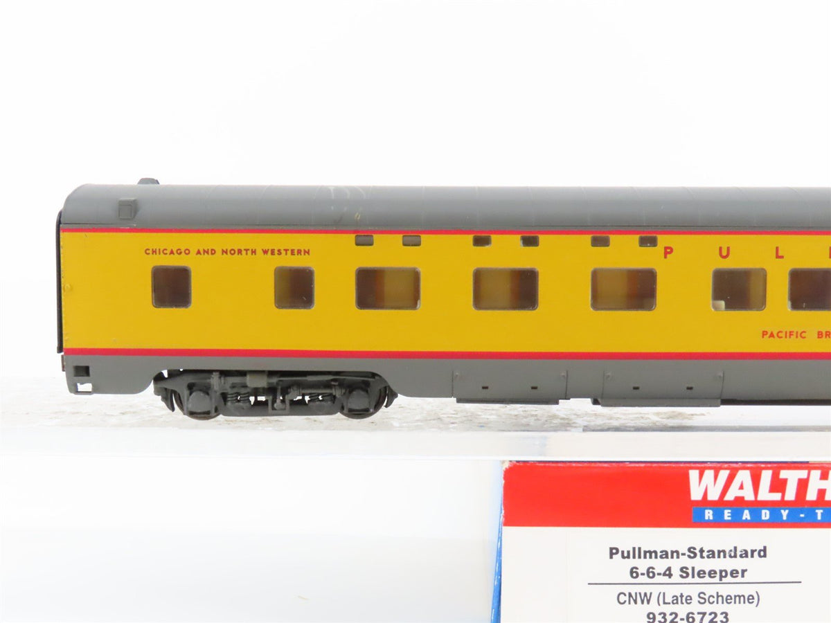 HO Scale Walthers 932-6723 CNW Pullman Sleeper Passenger Custom &quot;Pacific Bridge&quot;