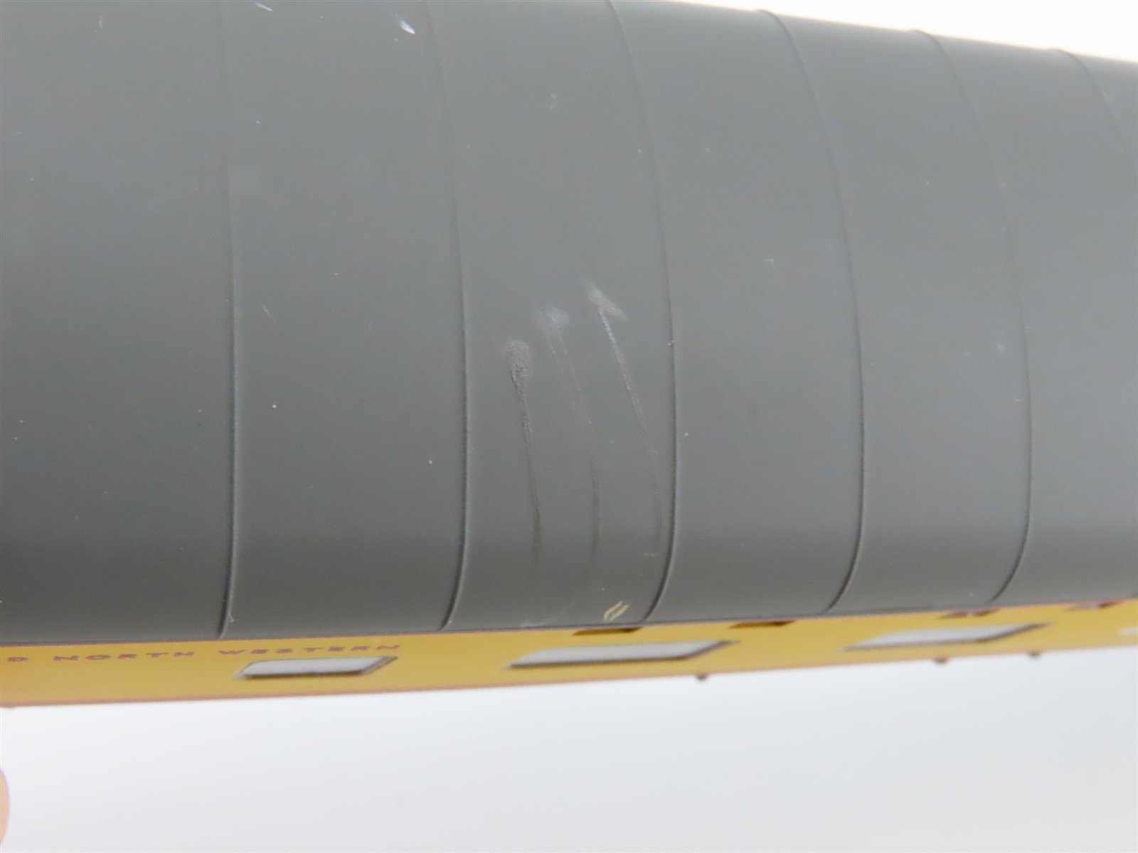 HO Scale Walthers 932-6723 CNW Pullman Sleeper Passenger Custom 