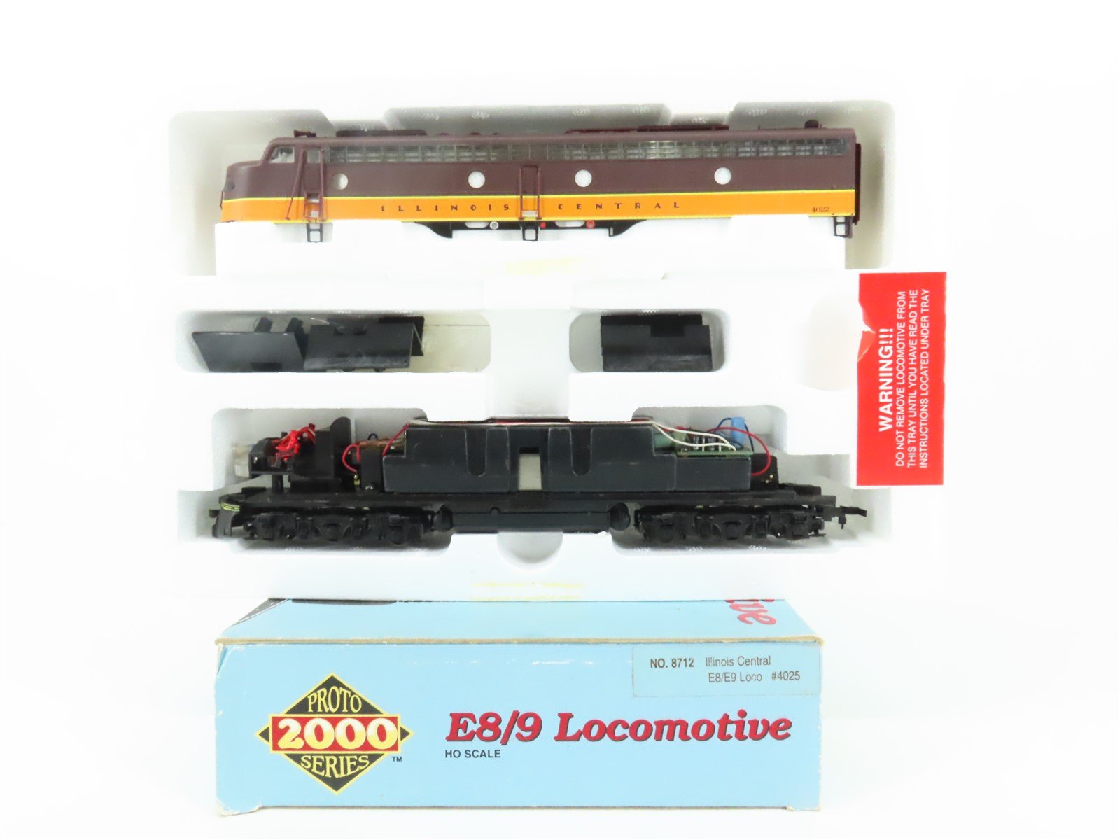 HO Scale Proto 2000 8712 IC Illinois Central E8/9A Diesel Locomotive #4022