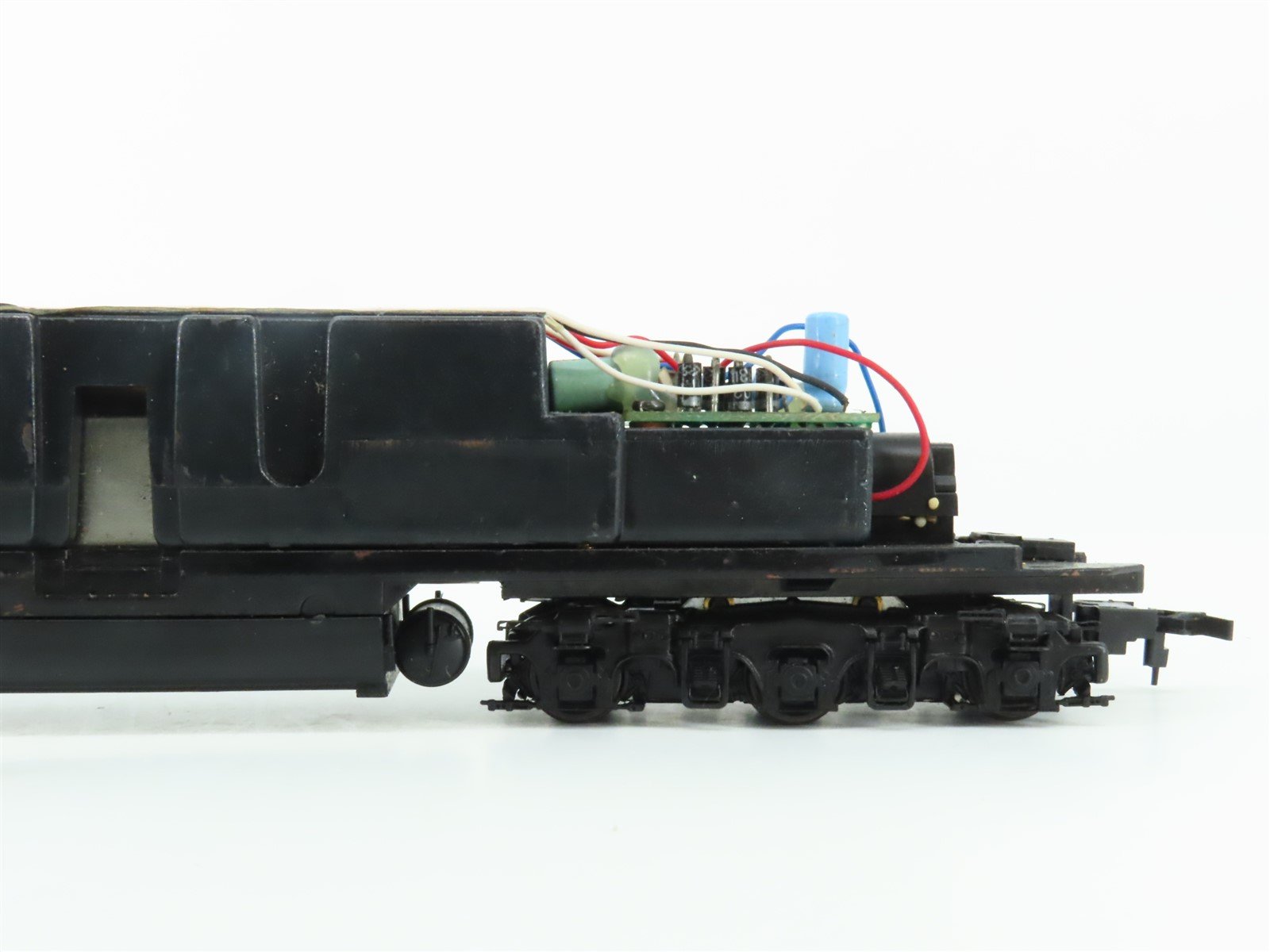 HO Scale Proto 2000 8712 IC Illinois Central E8/9A Diesel Locomotive #4022