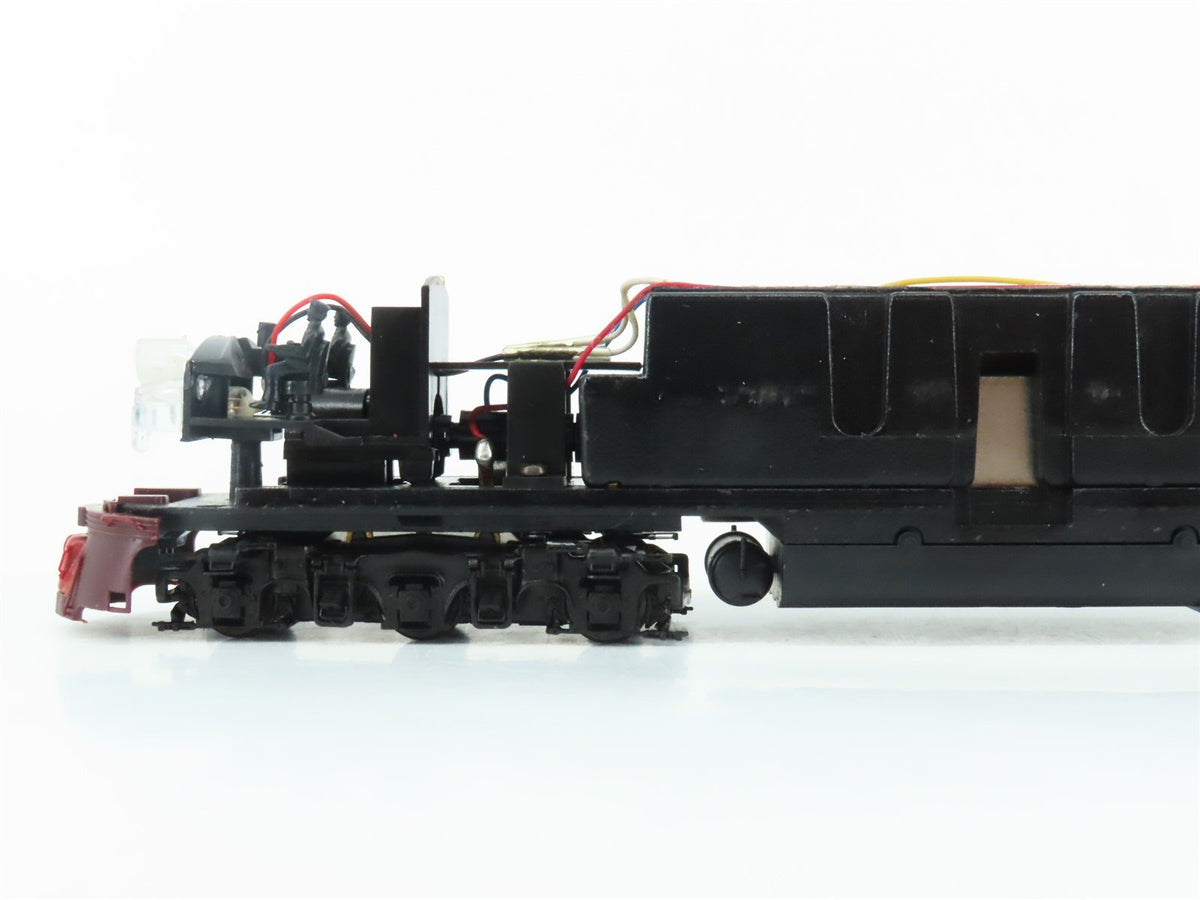 HO Scale Proto 2000 8056 PRR Pennsylvania E8/9A Diesel Locomotive #5894