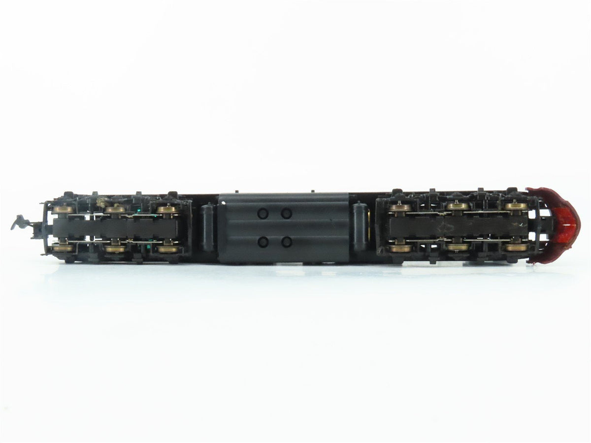 HO Scale Proto 2000 8056 PRR Pennsylvania E8/9A Diesel Locomotive #5894
