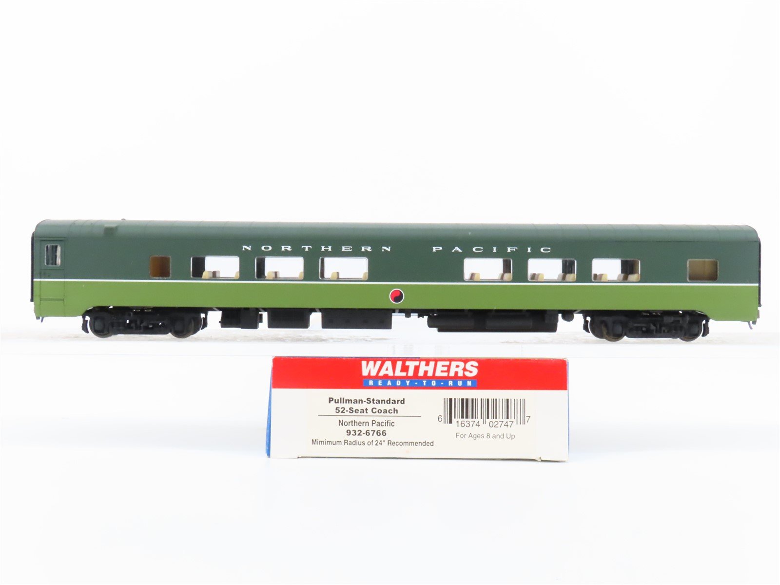 HO Scale Walthers 932-6766 NP Northern Pacific Railroad Pullman Coach Passenger