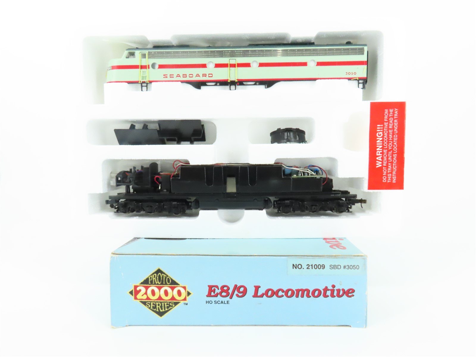 HO Scale Proto 2000 21009 SBD Seaboard E8/9A Diesel Locomotive #3050