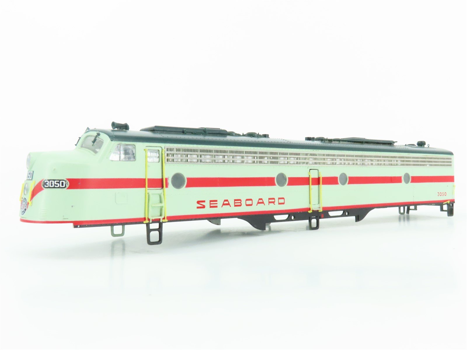 HO Scale Proto 2000 21009 SBD Seaboard E8/9A Diesel Locomotive #3050
