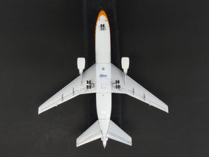 1:400 Gemini Jets GJSCX240 Die-Cast Sun Country McDonnell Douglas DC-10 Aircraft