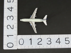 1:400 Aero Classics Die-Cast Canadian Pacific Boeing 737-200 Airliner