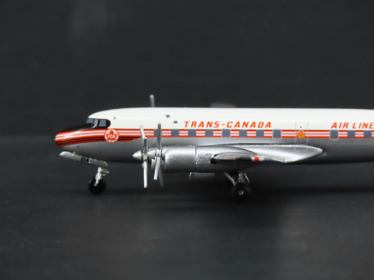 1:400 Scale Aero Classics Die-Cast Trans-Canada Airlines Douglas DC-4 Airliner