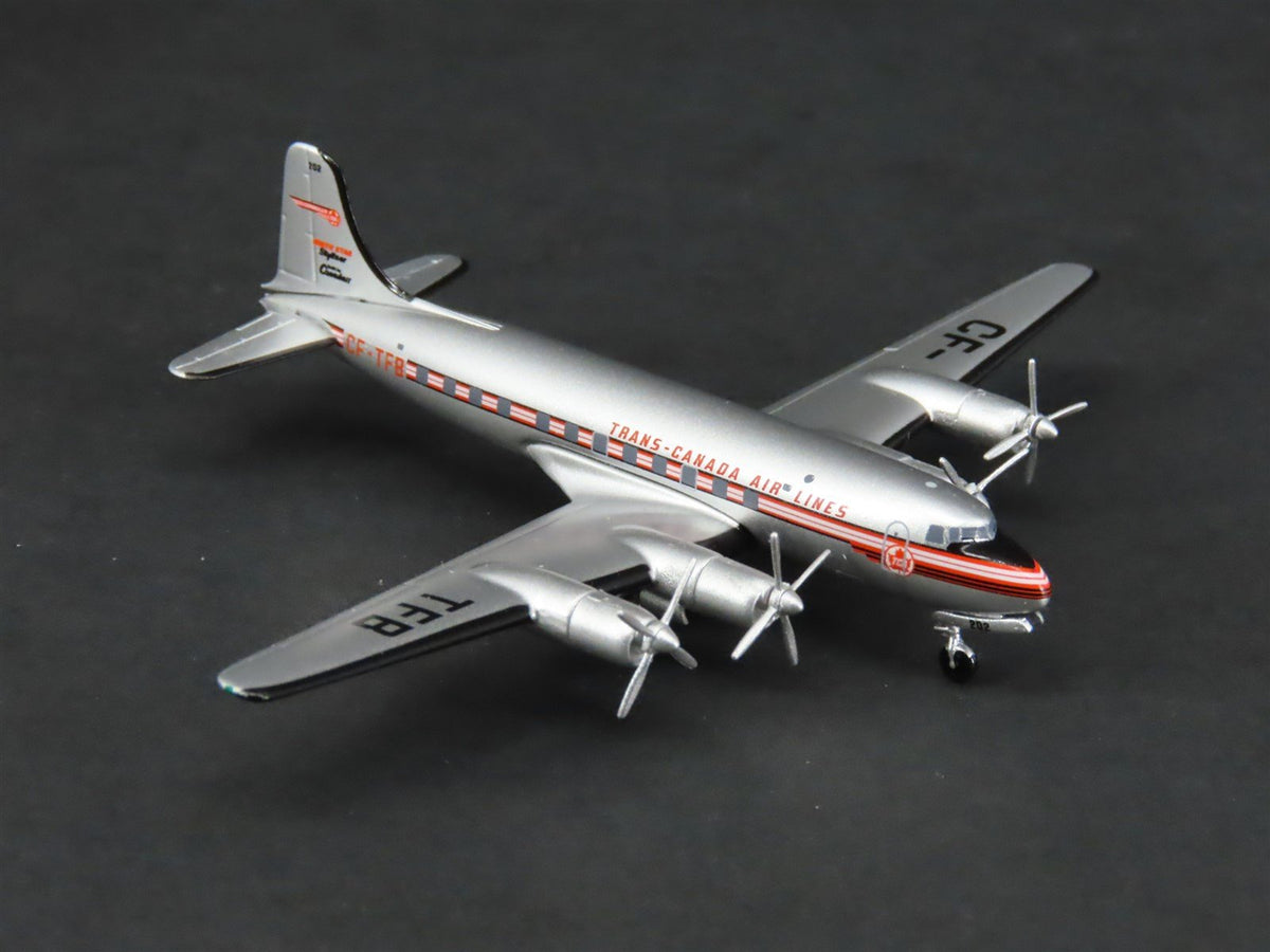 1:400 Scale Aero Classics Die-Cast Trans-Canada Airlines Douglas DC-4 Airliner