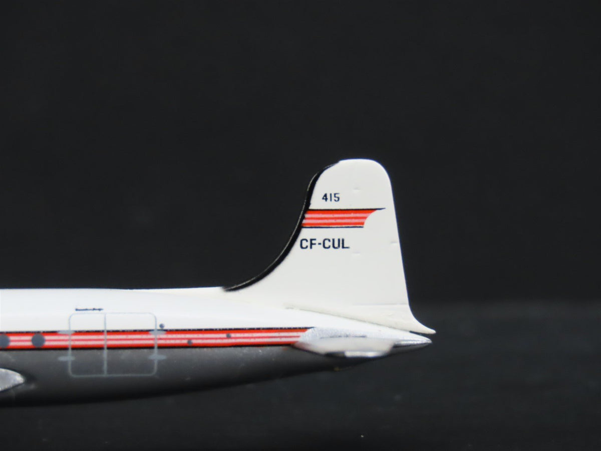 1:400 Scale Aero Classics Die-Cast Canadian Pacific Douglas DC-4 Airliner