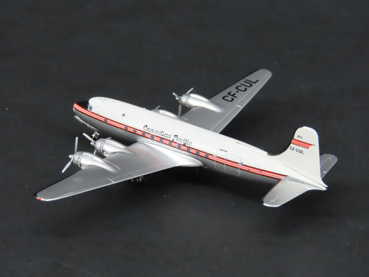 1:400 Scale Aero Classics Die-Cast Canadian Pacific Douglas DC-4 Airliner