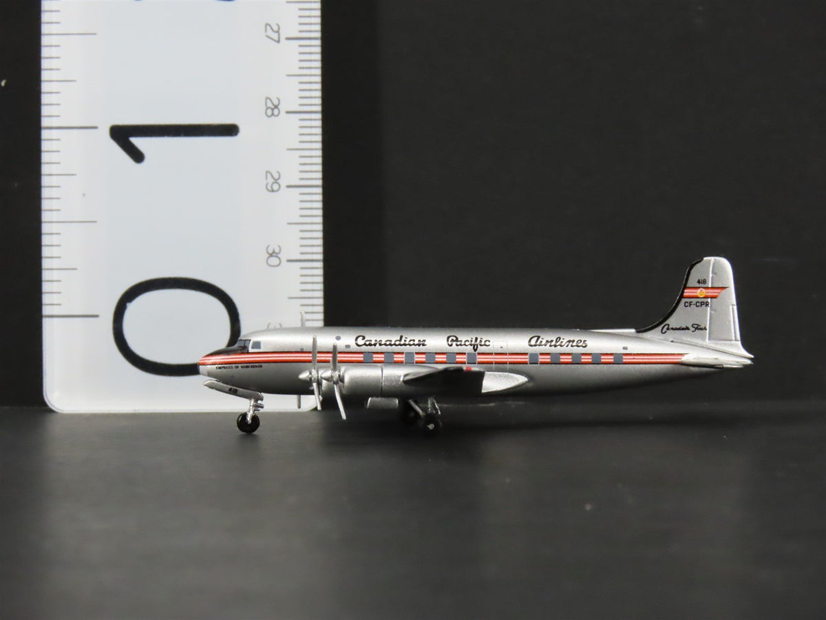 1:400 Aero Classics Die-Cast Canadian Pacific Airlines Douglas DC-4 Airliner