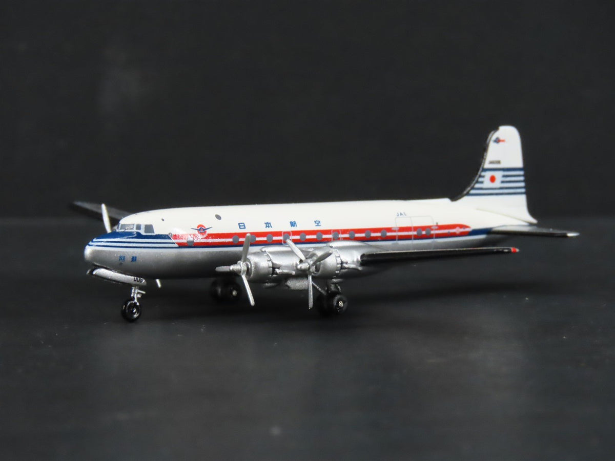 1:400 Aero Classics Die-Cast Japan Air Lines Douglas DC-4 Airliner JA6006