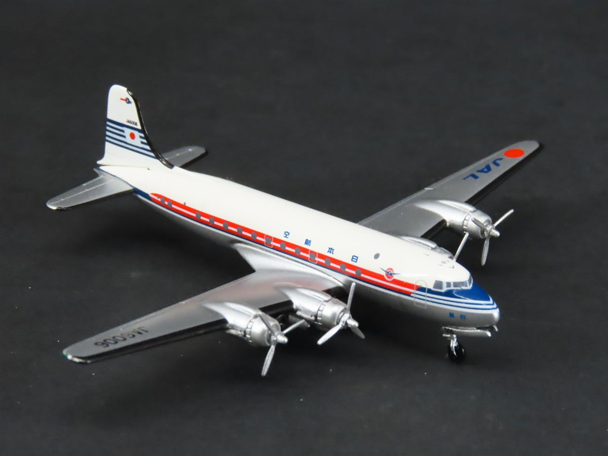 1:400 Aero Classics Die-Cast Japan Air Lines Douglas DC-4 Airliner JA6006