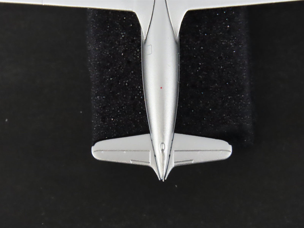 1:400 Aero Classics Die-Cast Japan Air Lines Douglas DC-4 Airliner JA6006