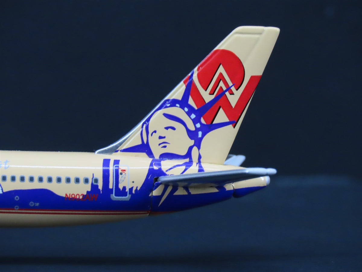 1:400 Scale Gemini Jets GJAWE227 Die-Cast America West Boeing 757-200 Aircraft