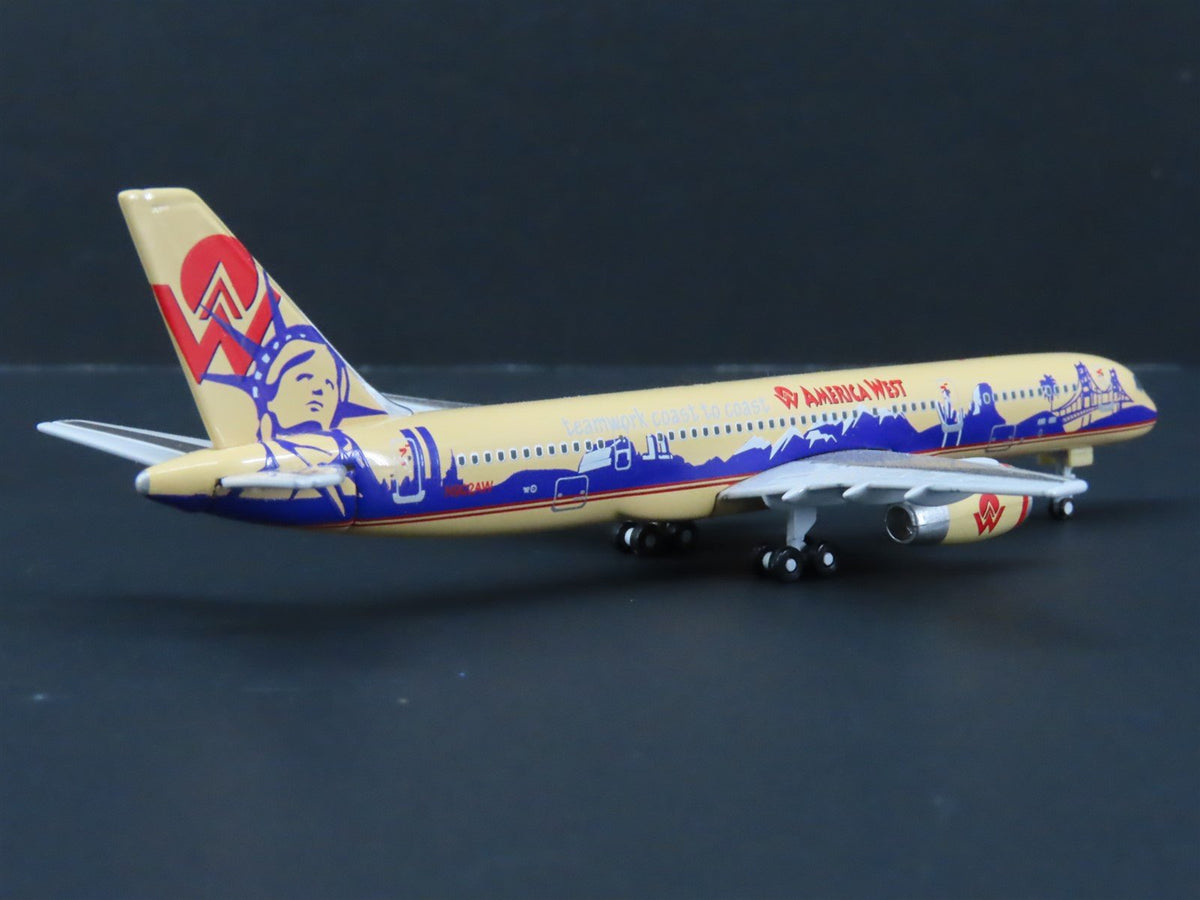 1:400 Scale Gemini Jets GJAWE227 Die-Cast America West Boeing 757-200 Aircraft