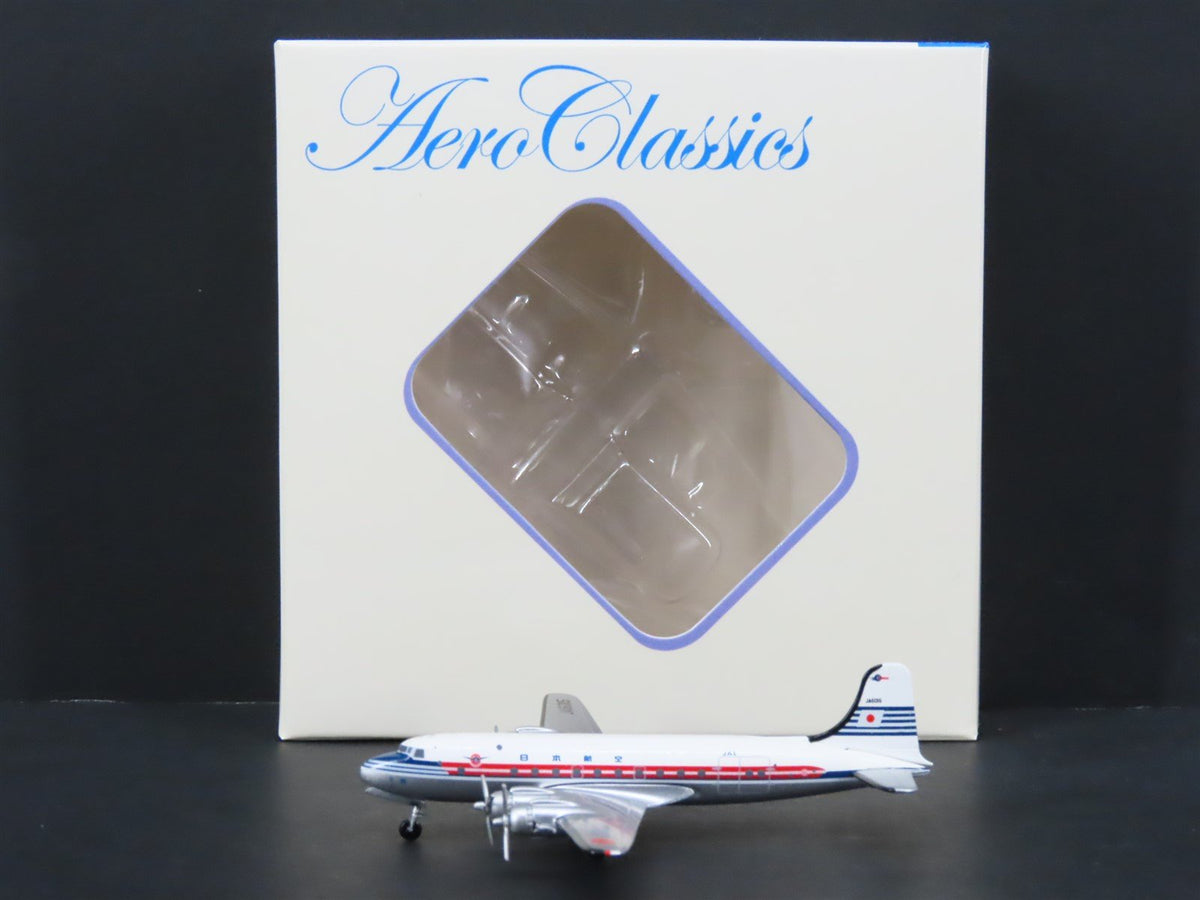 1:400 Aero Classics Die-Cast Japan Air Lines Douglas DC-4 Airliner JA6015