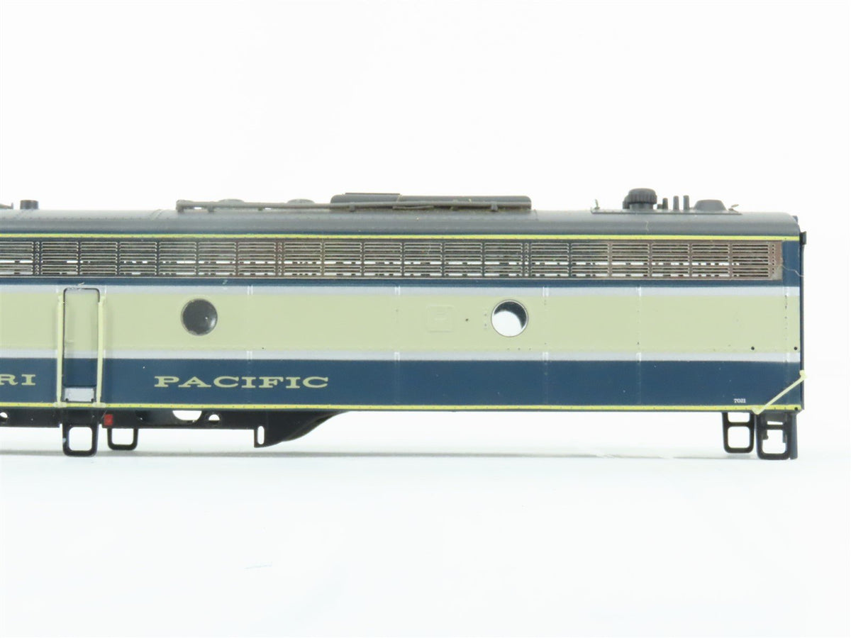 HO Scale Proto 2000 8192 MP Missouri Pacific E8/9A Diesel Locomotive #7021
