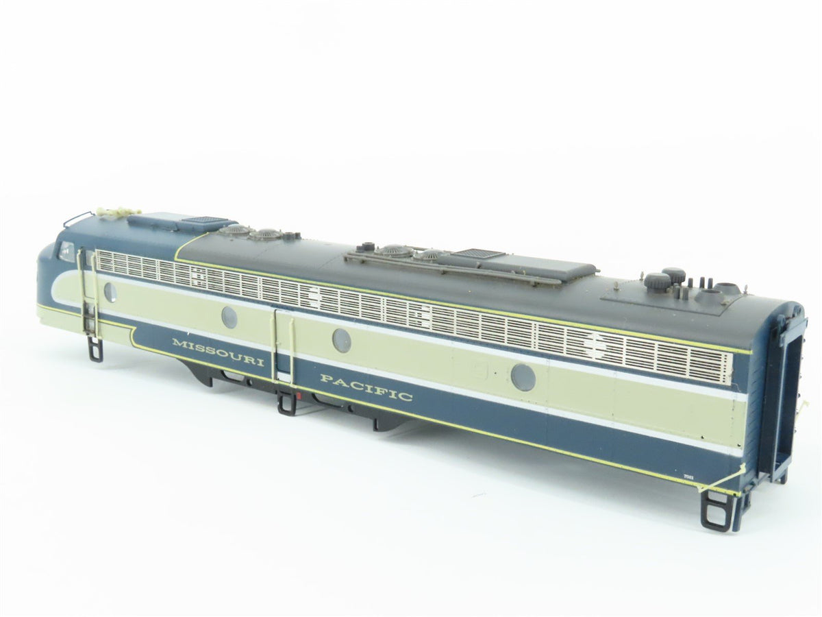 HO Scale Proto 2000 8192 MP Missouri Pacific E8/9A Diesel Locomotive #7021