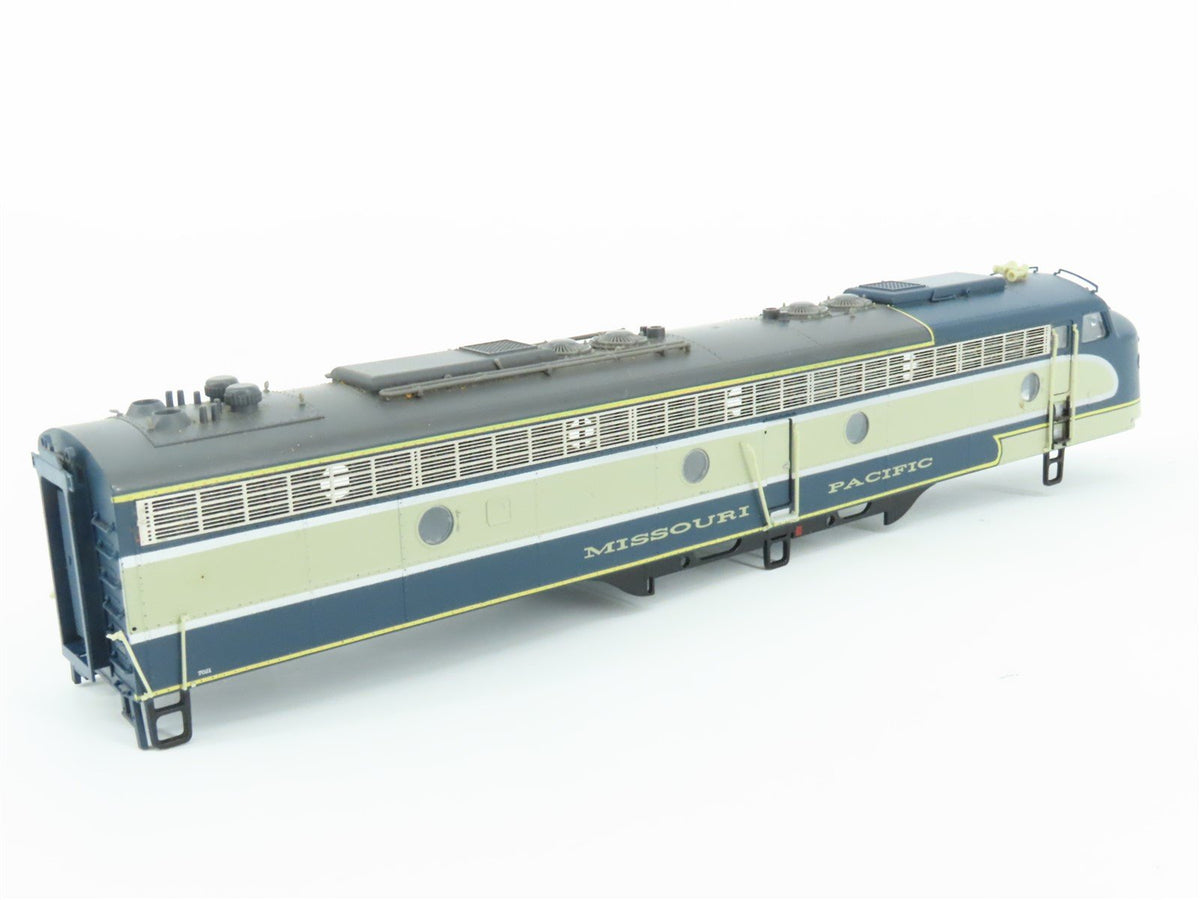HO Scale Proto 2000 8192 MP Missouri Pacific E8/9A Diesel Locomotive #7021