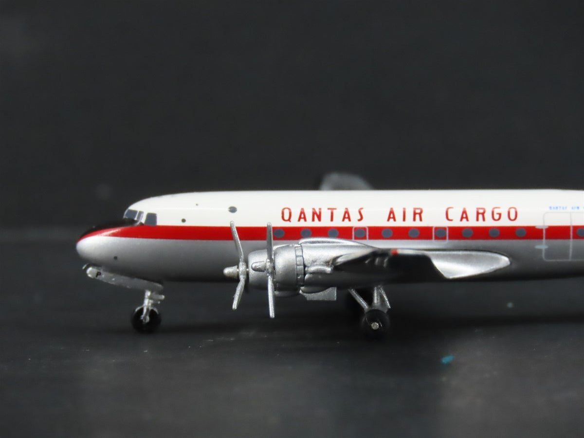 1:400 Aero/Australian Classics Die-Cast Qantas Air Cargo Douglas DC-4 Airliner