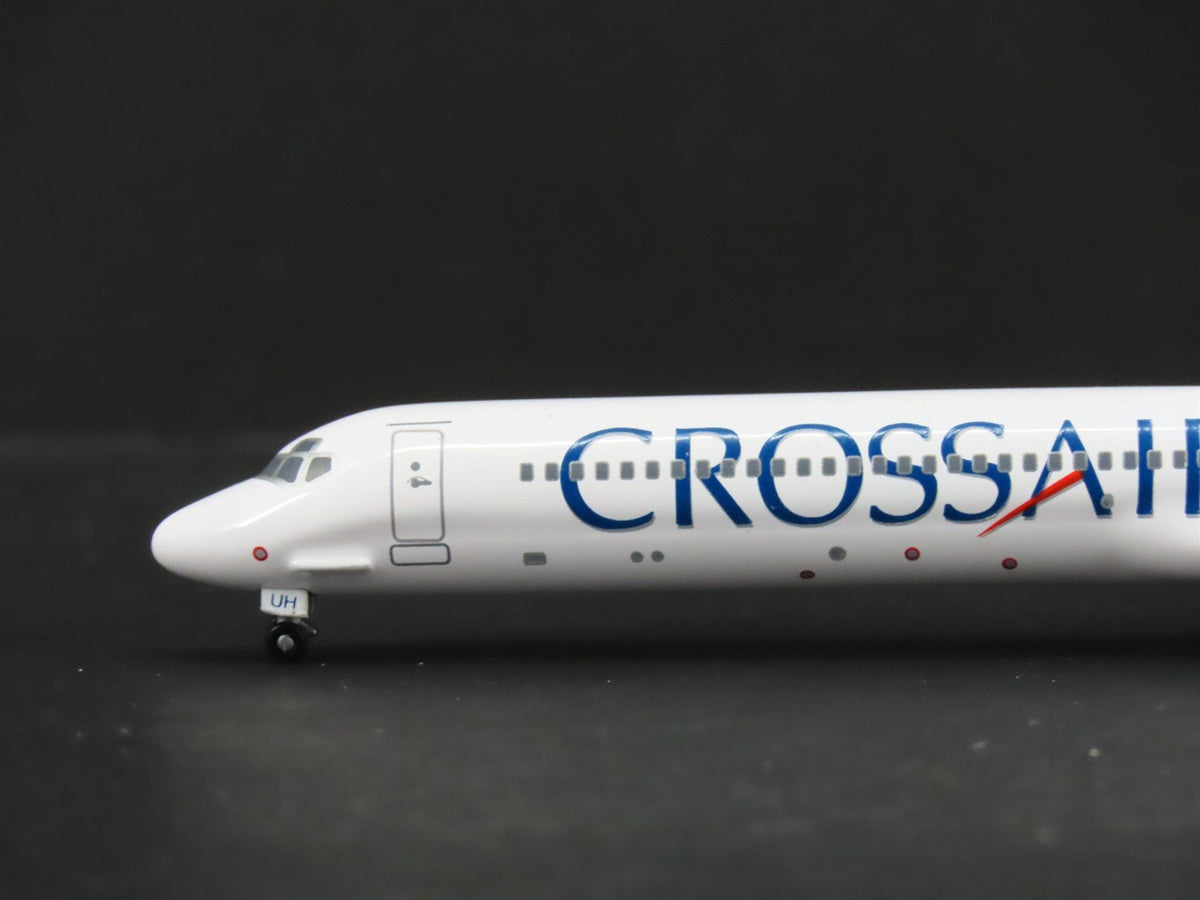 1:400 Scale Dragon Wings Diecast Crosshair McDonnell Douglas MD-83 Airliner