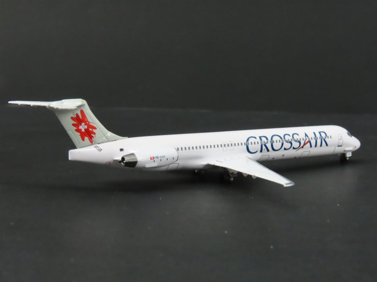 1:400 Scale Dragon Wings Diecast Crosshair McDonnell Douglas MD-83 Airliner