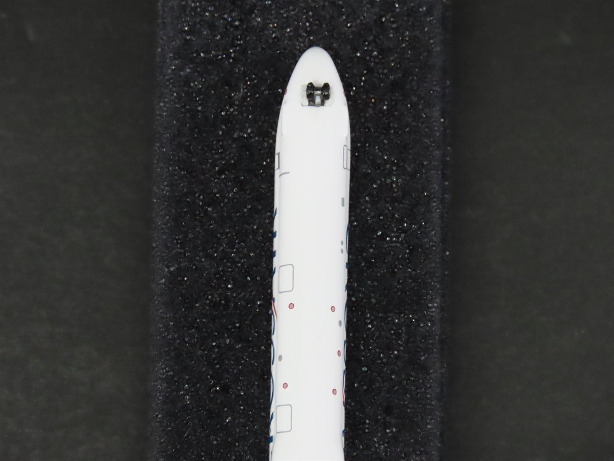 1:400 Scale Dragon Wings Diecast Crosshair McDonnell Douglas MD-83 Airliner