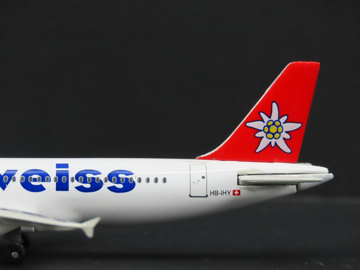 1:400 Dragon Wings 55302-03 Die-Cast Edelweiss Airbus A320-214 Aircraft HB-IHY