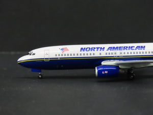1:400 Dragon Wings 55240-03 Die-Cast North American Boeing B737-86N Aircraft