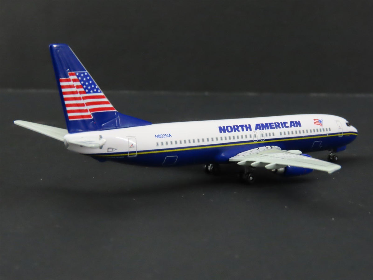 1:400 Dragon Wings 55240-03 Die-Cast North American Boeing B737-86N Aircraft