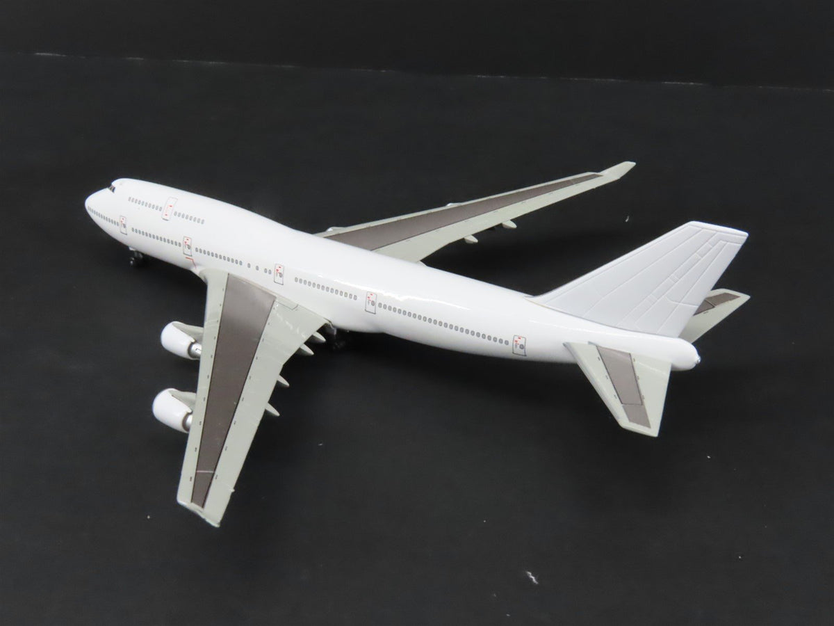 1:400 Scale Dragon Wings 57003 Diecast All White Series Boeing 747-400 Airliner